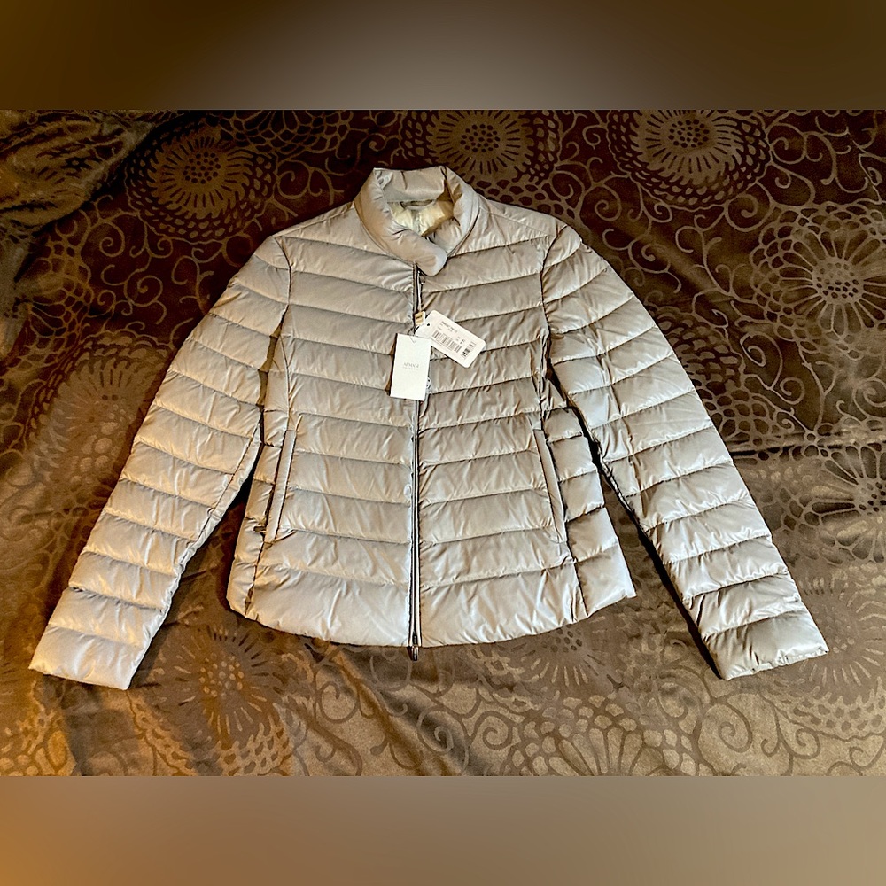 Armani Collezioni Down Puffer NWT size 6 Light Grey